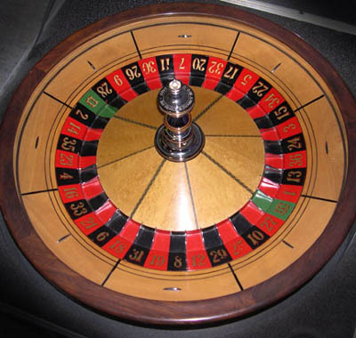 roulette wheel in Gaming Tables & Wheels Of Fortune